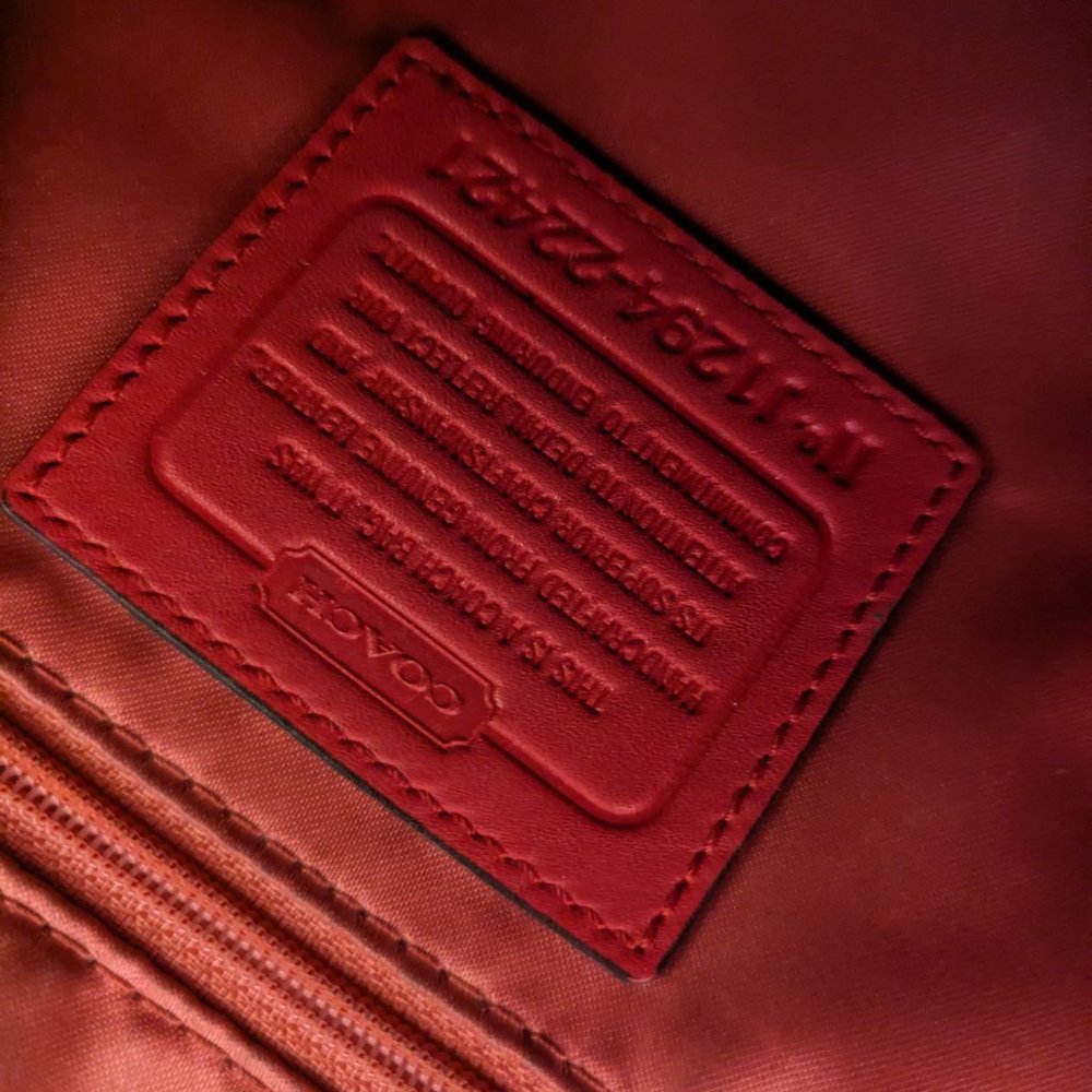 COACH RED LEATHER CROSS BODY - Picture 6 of 7